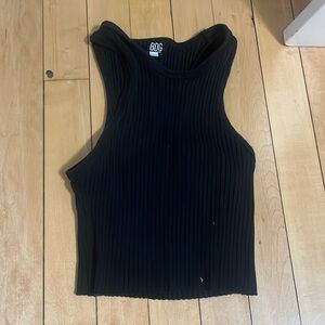 urban outfitters razorback black tank top in size S